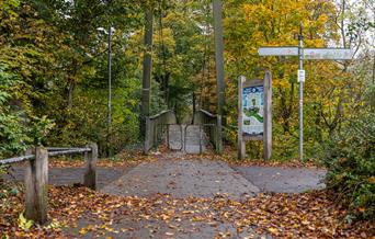 Plas Dolerw | Bridge over the River Severn to Dolerw Park