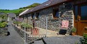 Pengwernydd Cottages - Barn, Byre and Stable