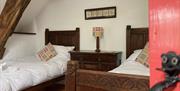 Ty Neaudd twin bedroom, Gwanas Fawr