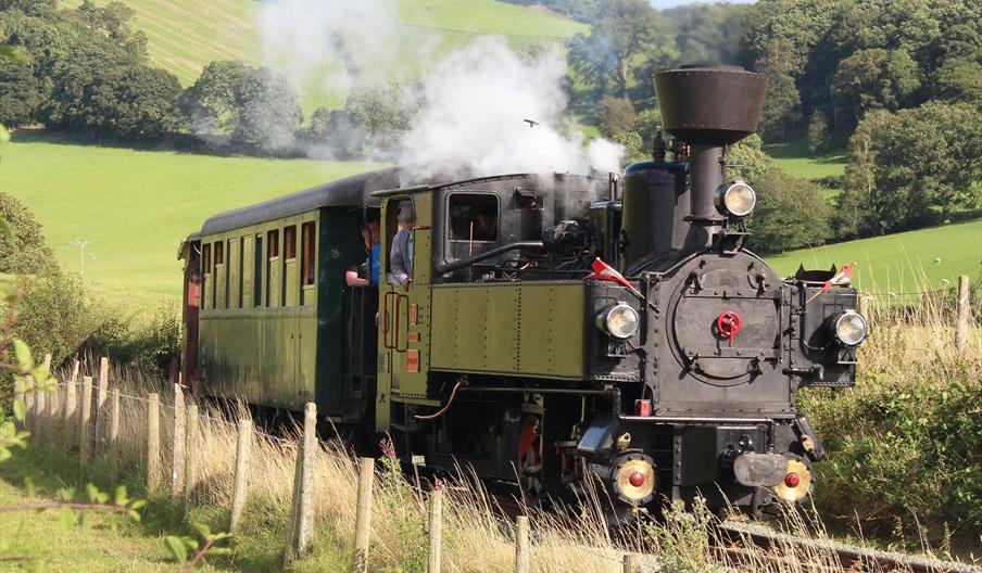 The 0-6-2T locomotive ‘Zillertal’ arrived on the W&LLR in Aug 2019, at the start of a two-year hire agreed with its owners the Zillertalbahn in Austri