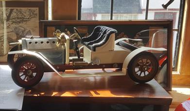 Cloverland Model Car Museum