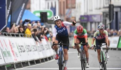 The Women’s Tour 2022 - Stage Four - Wrexham to Welshpool, Wales - Grace Brown of Team FDJ Nouvelle Aquitaine Futuroscope celebrating her victory with