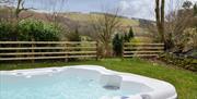 Self catering cottage with hot tub Tregaron Wales
