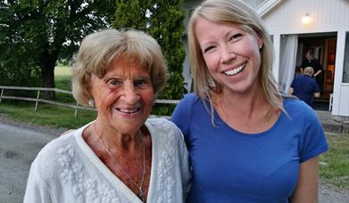 GT-Sara og Anette Løvtangen