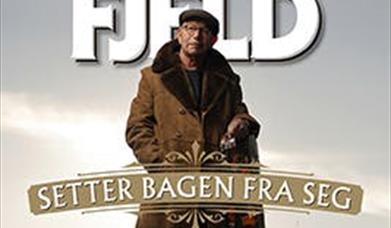 Jonas Fjeld setter bagen fra seg