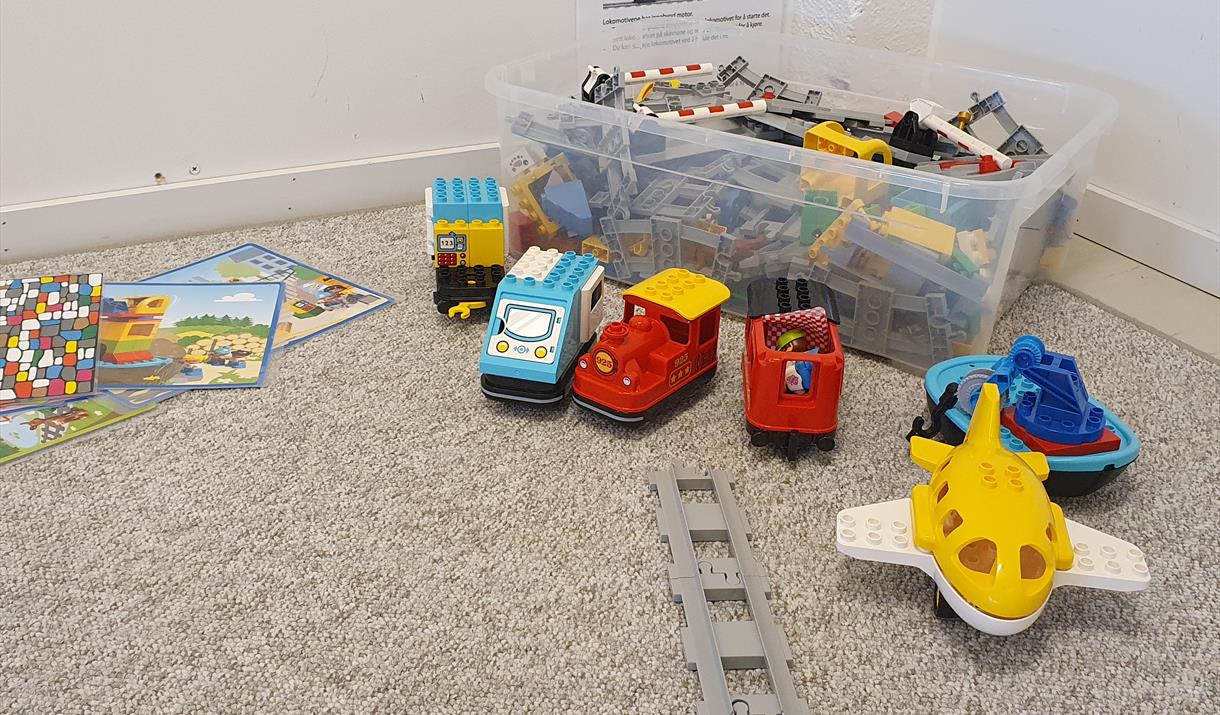 Lego kodingekspressen for de som liker å bygge og få tog til kjøre