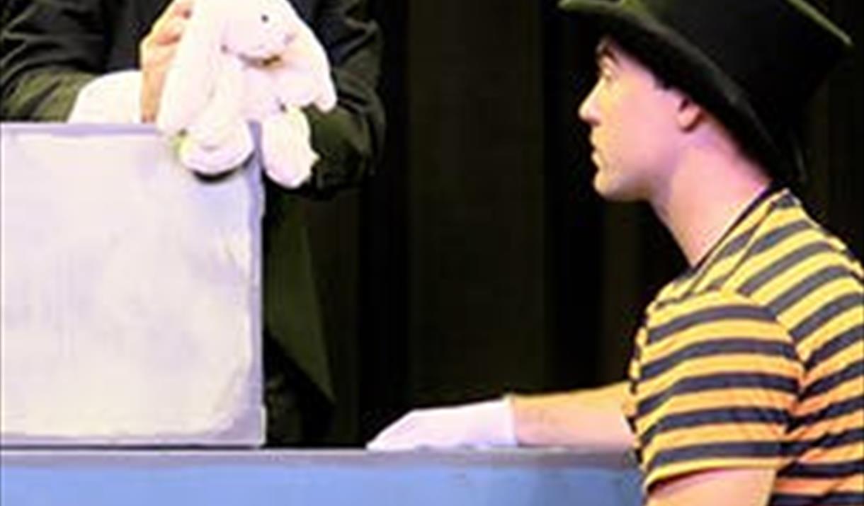 Lørdagsbarn / Magiske Fredrik