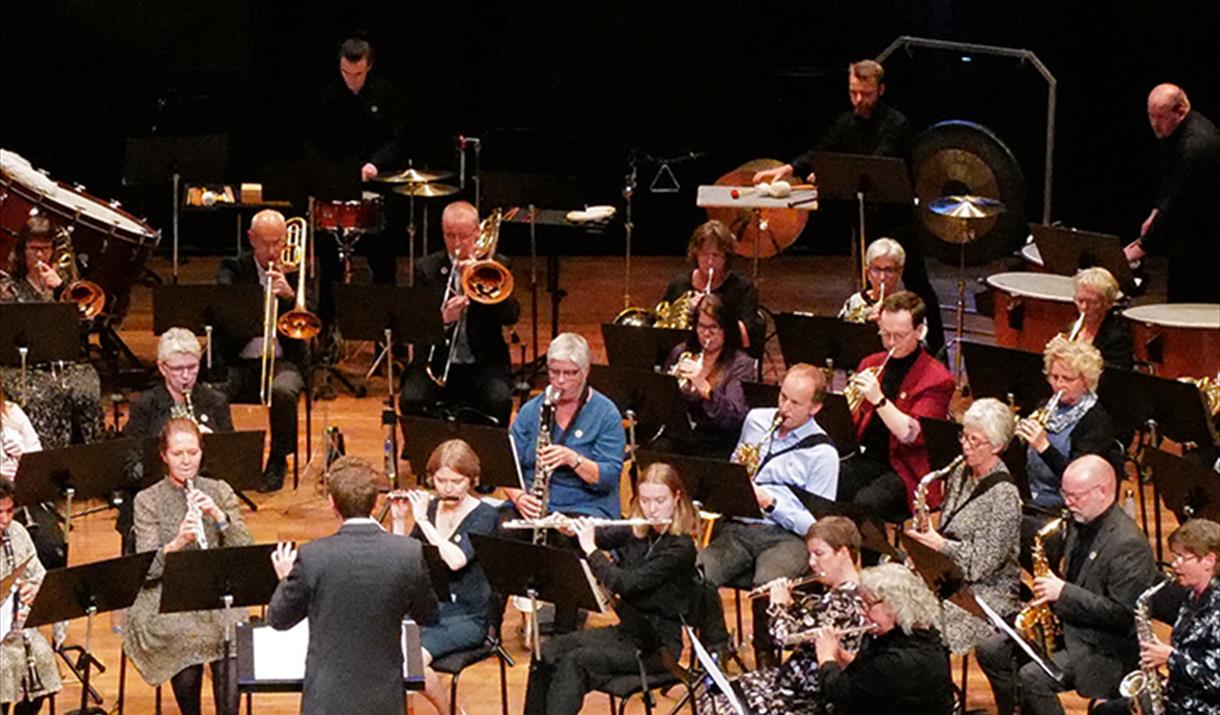 Høstkonsert - Ådalsbruk Musikkforening med gjester