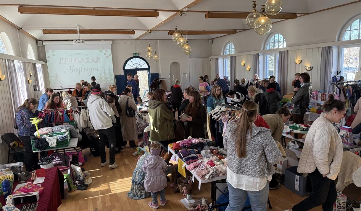 Barnas Loppemarked på Yngligen