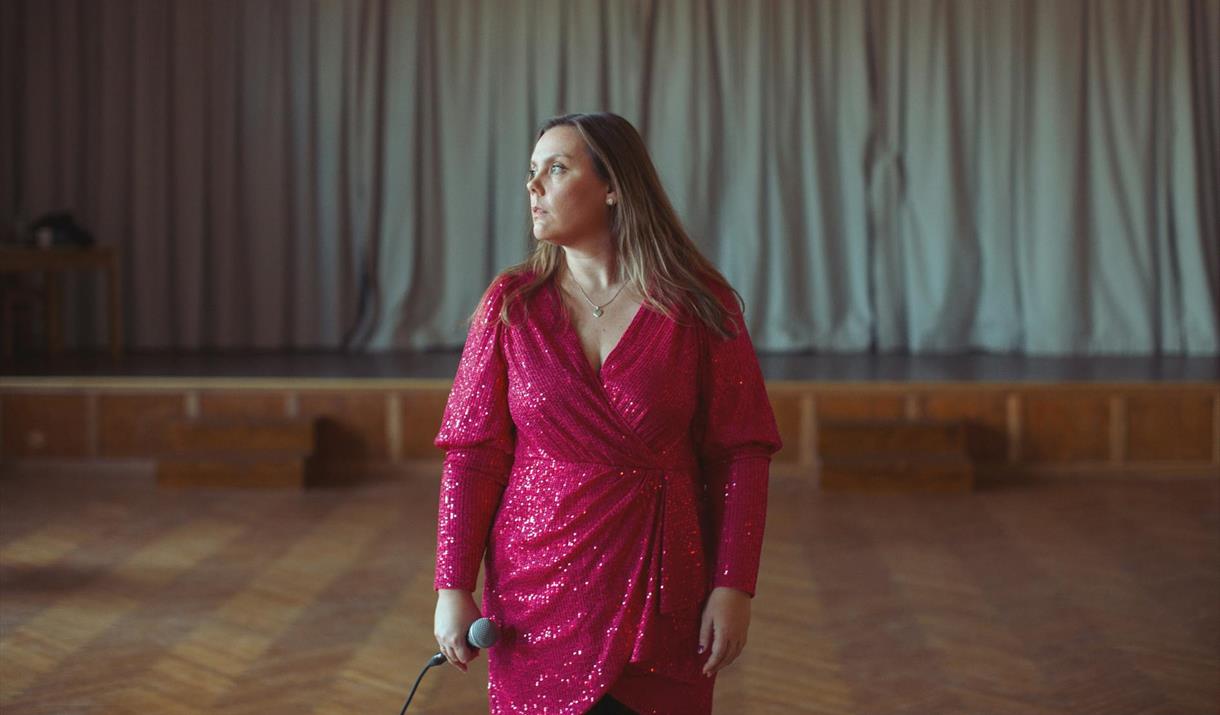 Lisa Nybrott: Tilbake i tid