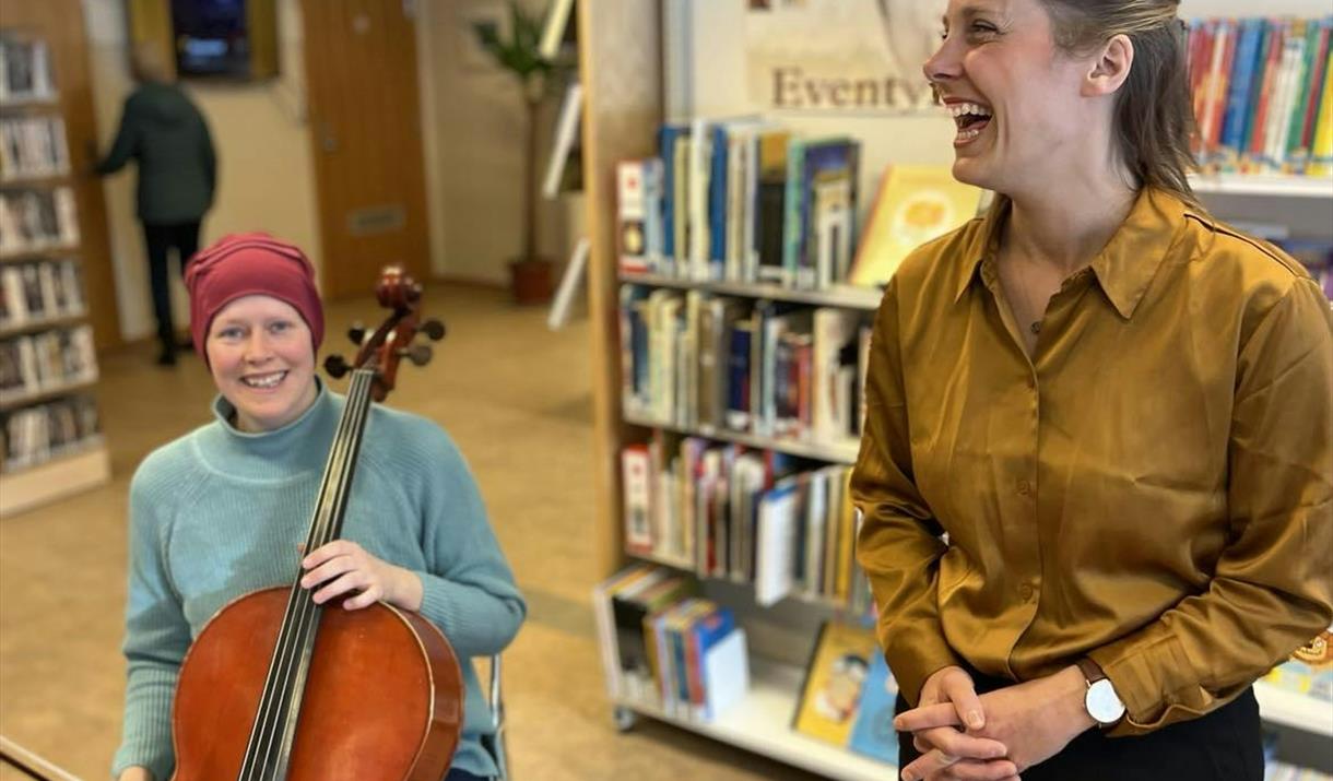 Klassisk på teatret: Hatten med det rare i