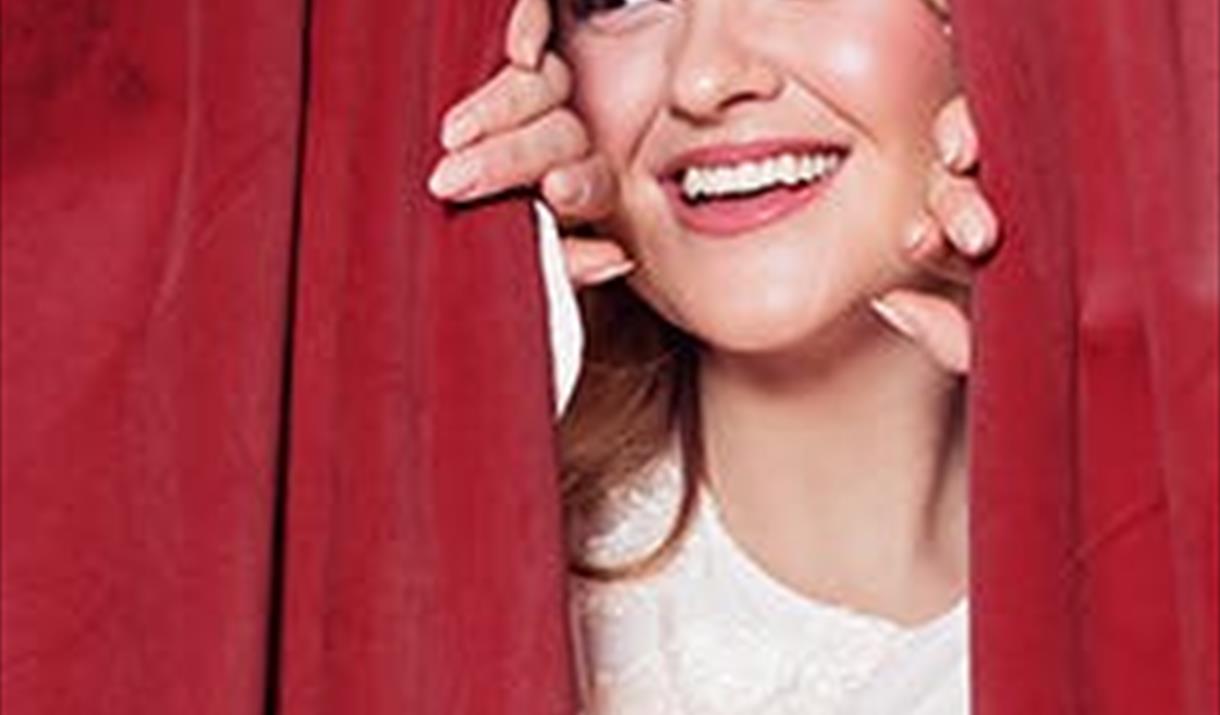 Jula er her - Alexandra Rotan & Venner