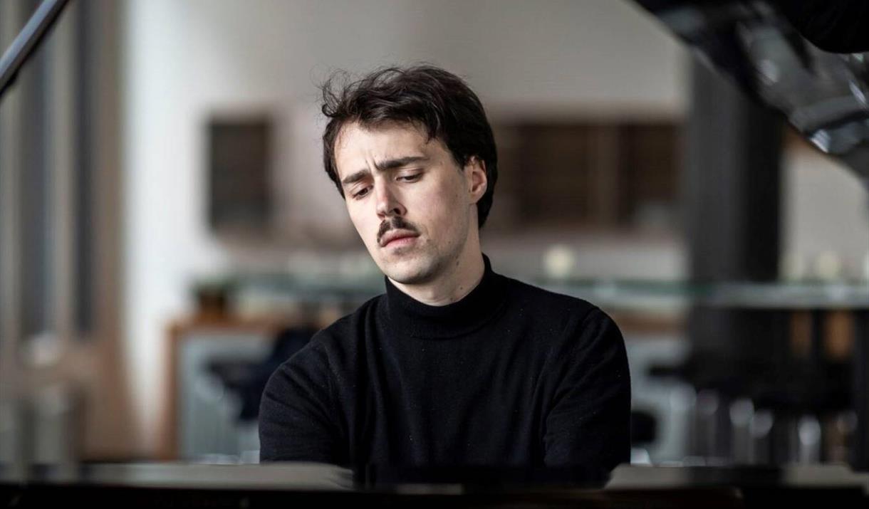 Mozart Klaverkonsert nr 9 med  Fabrice Bligoud Vestad, Hammerklaver