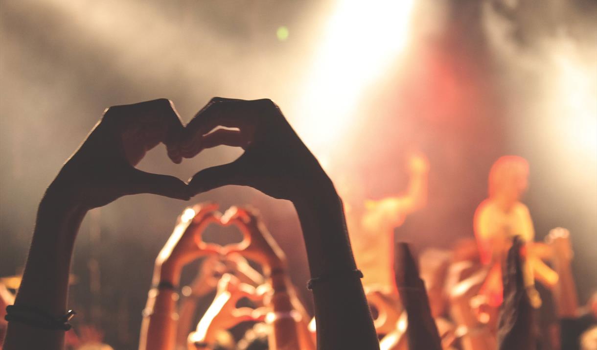 Kor i dikterspor med Erik Lukashaugen og Vang Kantori