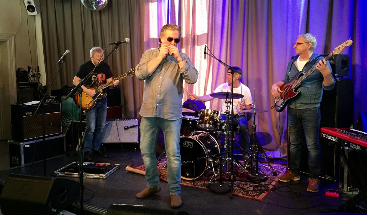 Eftasblues med Hamar Bluesband lørdag 7. juni 2025 kl. 15.00  på Gregers Live Hamar