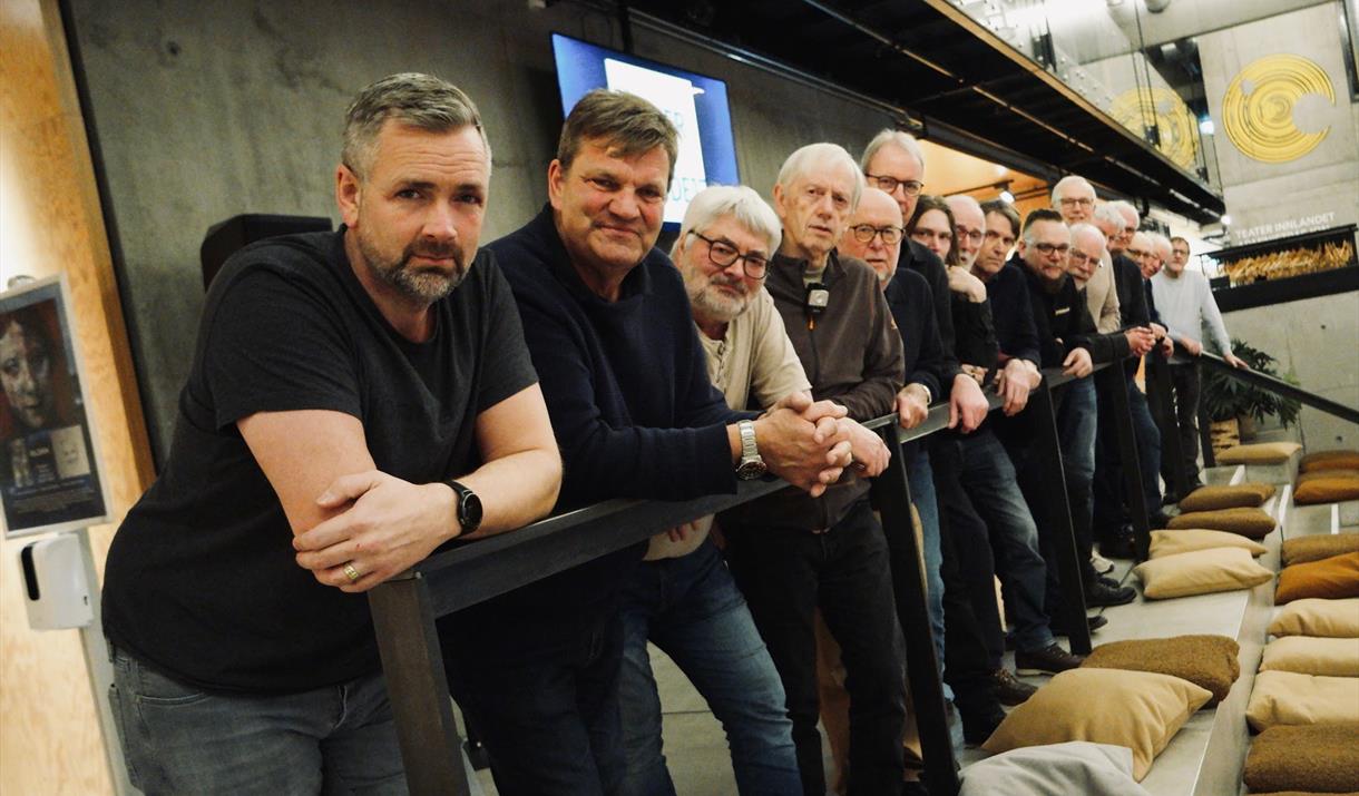Norsk pop med mannskoret Fagen