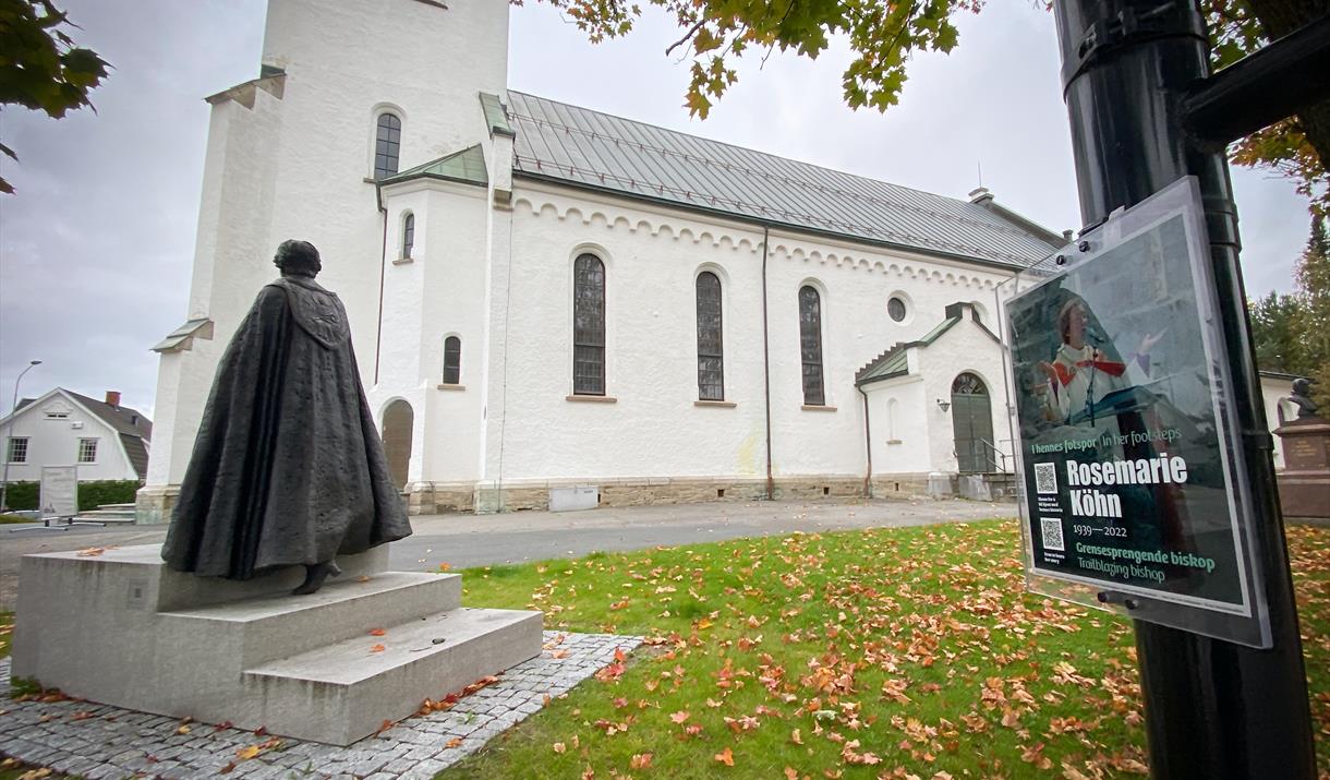 Biskop Rosemaire Köhn er ei av damene som nå er en del av «I hennes fotspor».