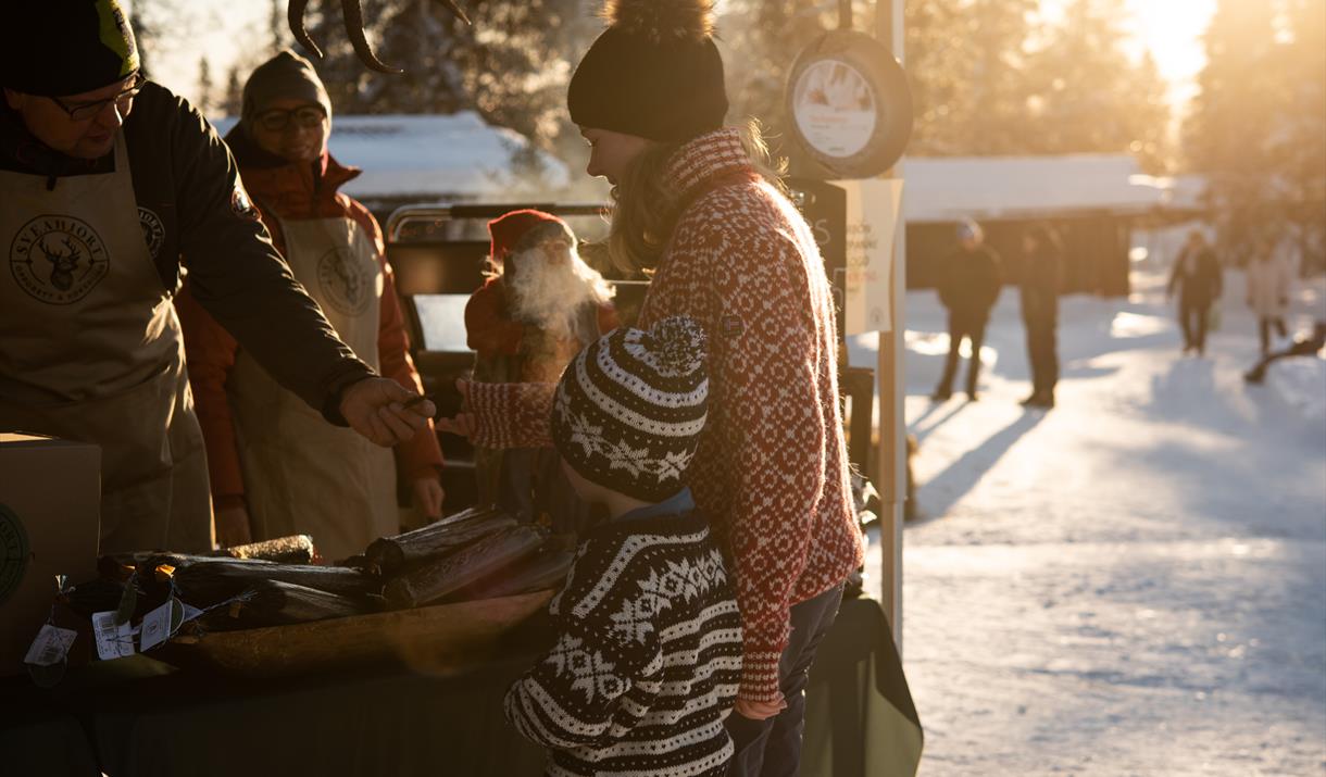 Julemarked på Budor