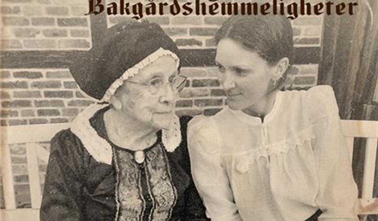 Månelyst - Bakgårdshemmeligheter