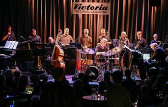 Scheen Jazzorkester og Ståle Storløkken // Hamar Jazzklubb