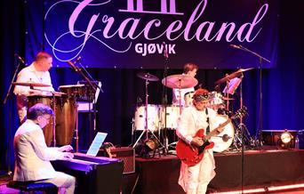 "Jul med Elvis" - Julekonsert med Graceland Gjøvik