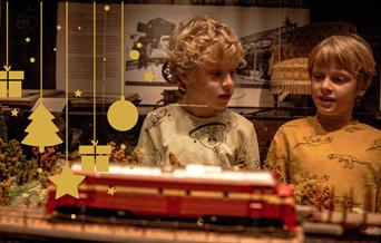 På sporet av julestemning | Førjulshelger på Norsk jernbanemuseum