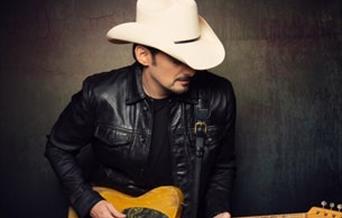Brad Paisley: Truck Still Works World Tour