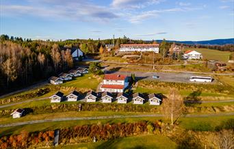 Hedmarktoppen Camping og hytteutleie dronebilde