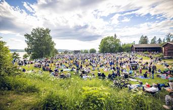 Sommerdag for eldre på Domkirkeodden