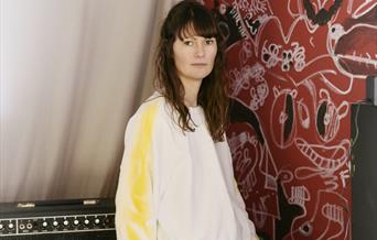Hanne Kolstø, bokbad og konsert.