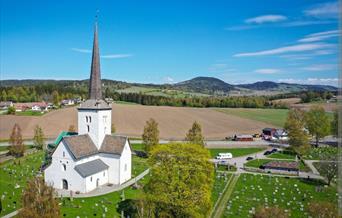Historisk vandring i Ringsaker kirke og dens omgivelser