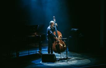 Julekonsert i Stange kirke med Sigurd Hole