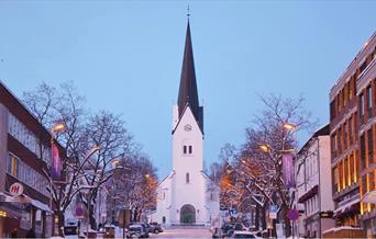 Vinterutsikt mot Hamar domkirke