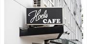 Hoels café fasade