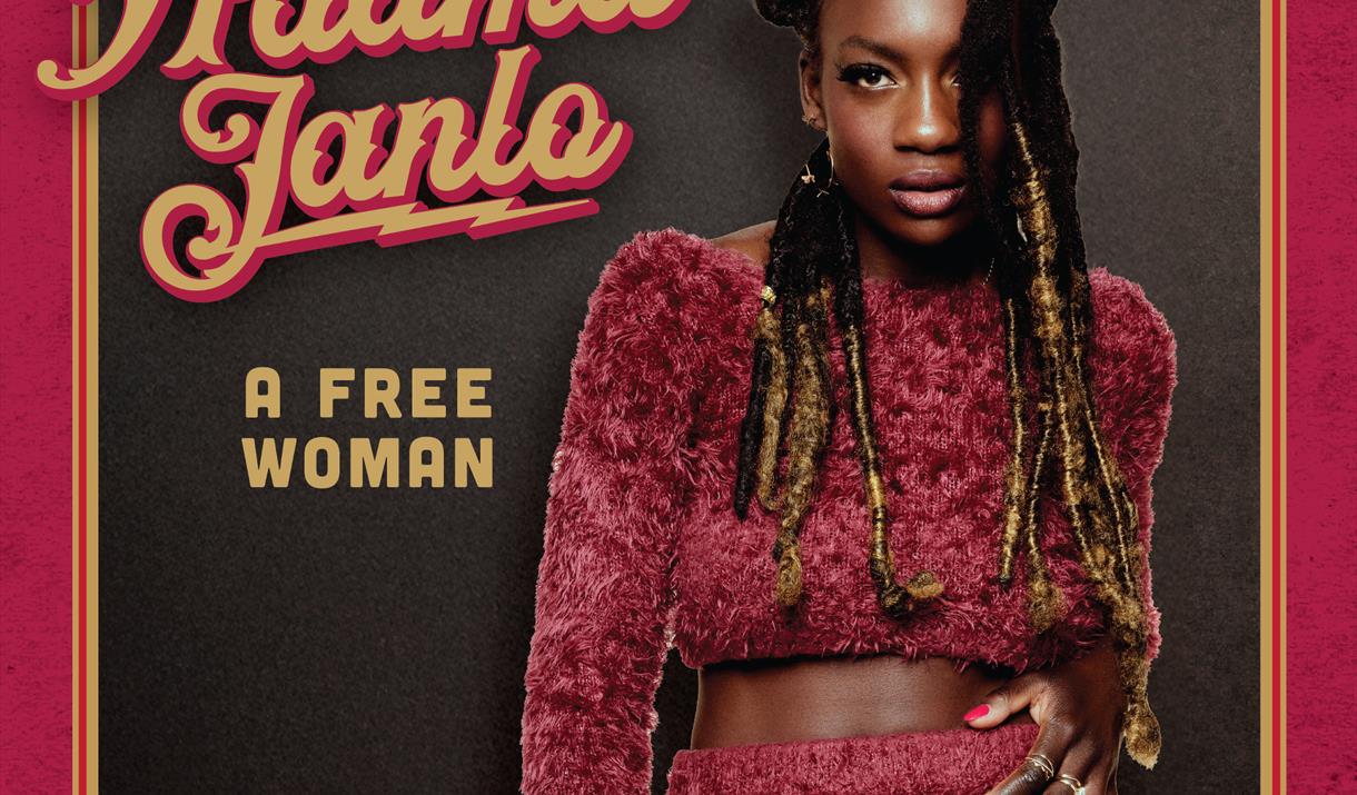 Adama Janlo - Et fyrverkeri av en vokalist som eier scenen fra første sekund – enten det er en intimkonsert eller en storslått produksjon med fullt band. Med en kraftfull stemme, smittende energi og en sceneopptreden som balanserer intensitet og nærhet, skaper hun konsertopplevelser som sitter igjen lenge Adama Janlo - Et fyrverkeri av en vokalist som eier scenen fra første sekund – enten det er en intimkonsert eller en storslått produksjon med fullt band. Med en kraftfull stemme, smittende energi og en sceneopptreden som balanserer intensitet og nærhet, skaper hun konsertopplevelser som sitter igjen lenge