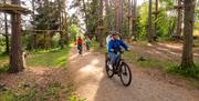 Venninner på sykkeltur Domkirkeodden Klatrepark