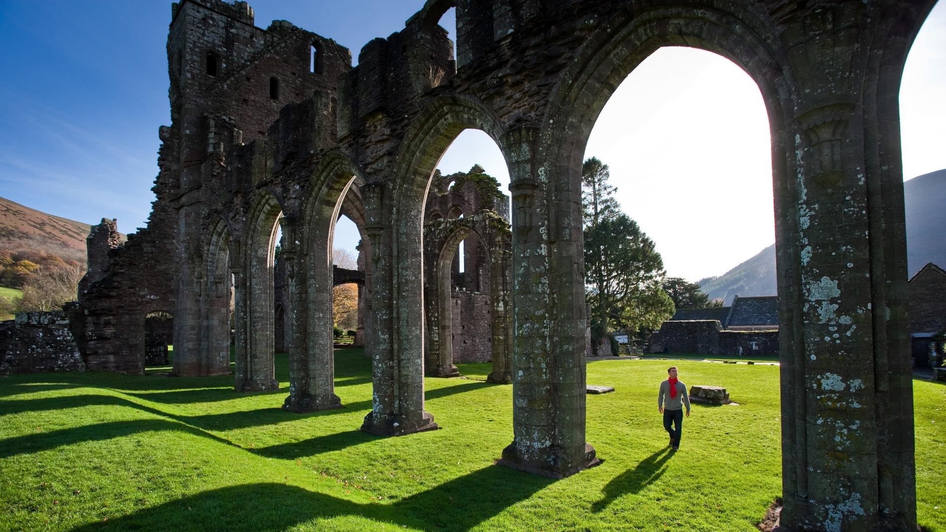 Owen Sheers Llanthony