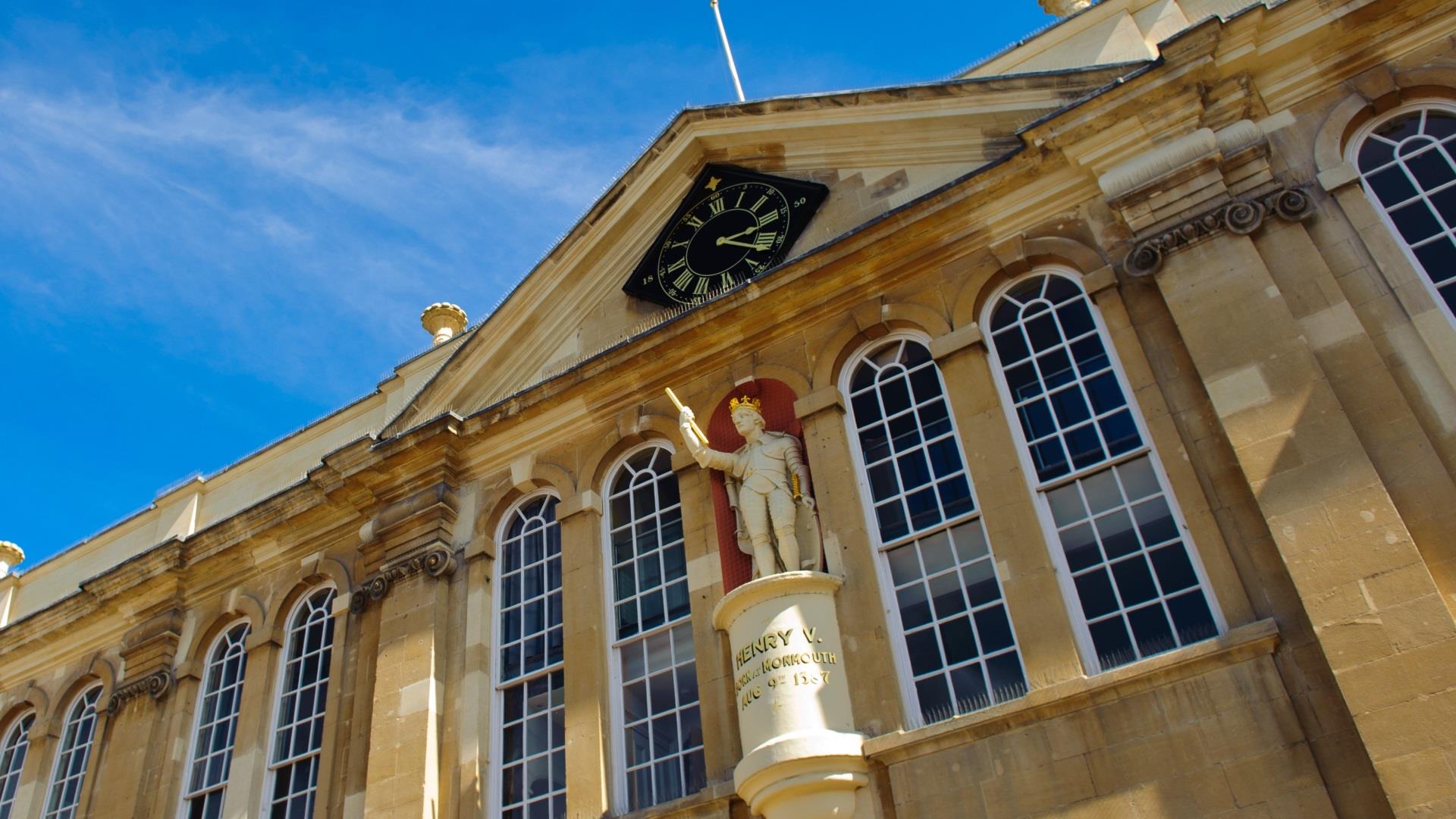 Henry V at Monmouth Shire Hall