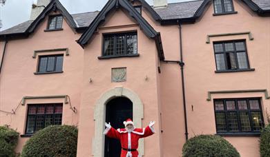 Santa at the Cwrt