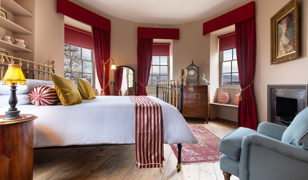 Kymin Round House - Bedroom - Mike Henton - February 2023