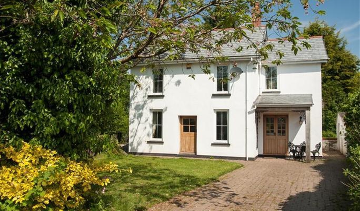 Llanbrook cottage exterior