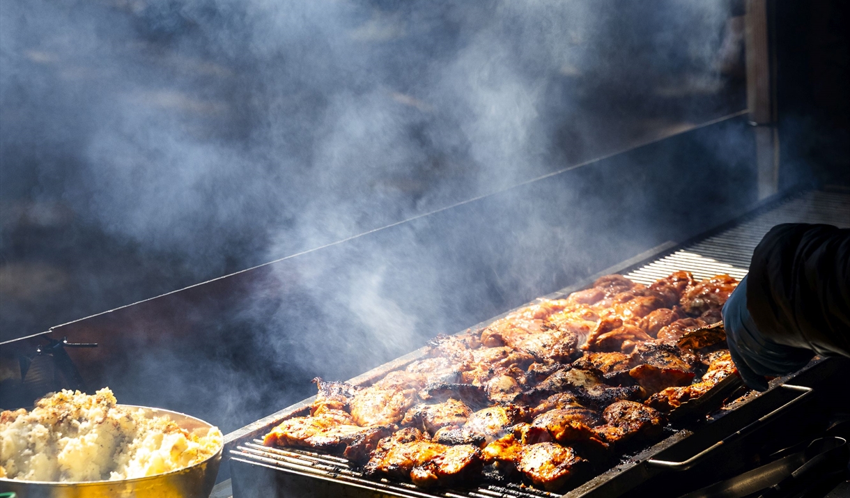 Creating atmosphere with fire and smoke at Mabon