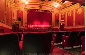 Savoy Theatre, Monmouth