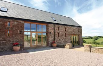 Green Dyffryn Barn