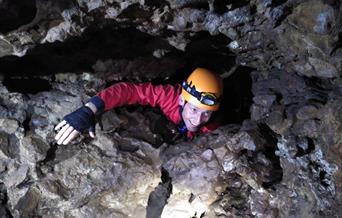 Caving_activity