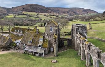 Llanthony Priory