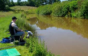 Pen-y-Clawdd Farm Fishery