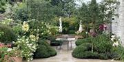 Highfields Farm Garden patio area