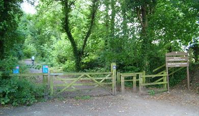 Llanfoist Crossing