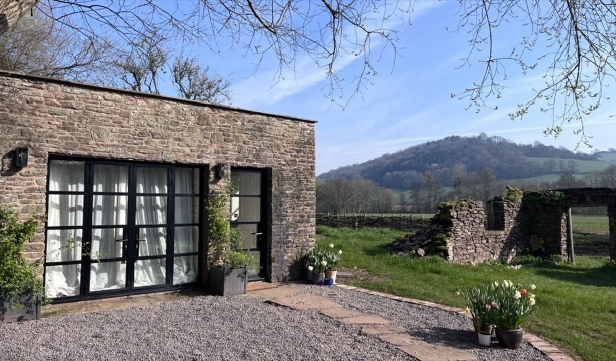 Ruthlin 2 person accommodation near Skenfrith in Monmouthshire stone building in beautiful landscape Ruthlin 2 person accommodation near Skenfrith in Monmouthshire stone building in beautiful landscape